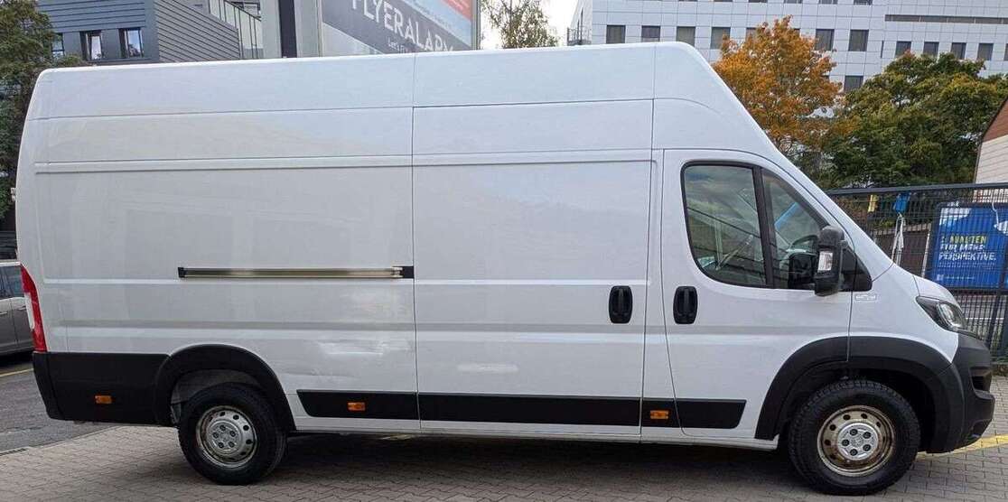 Peugeot Boxer 161.438 km 15.850 € Würzburg 97078