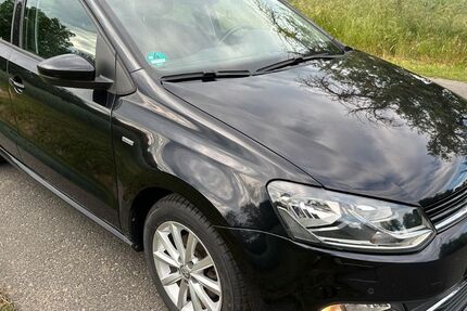 VW Polo 136.000 km 6.499 &euro; Estenfeld 97230
