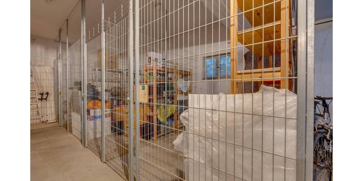 Etagenwohnung Höchberg - 2 Zimmer, 61 m&sup2;, 720&euro; | Angebot:26108134