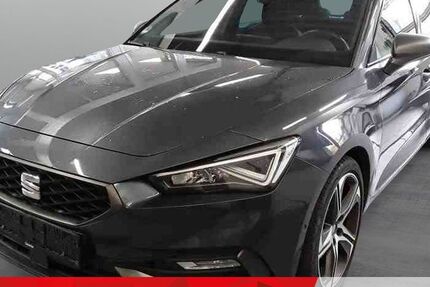 Seat Leon 57.500 km 23.480 € Würzburg 97076