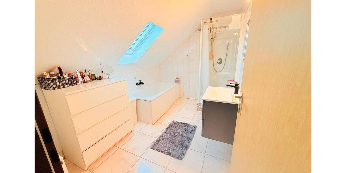 Mehrfamilienhaus, Wohnhaus Würzburg Heuchelhof - 7 Zimmer, 210 m&sup2;, 795.000&euro; | Angebot:25282247