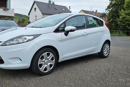 Ford Fiesta 175.000 km 2.999 € Lauda-Königshofen 97922