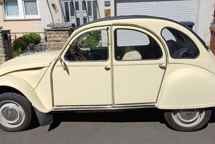 Citroen 2 CV 63.750 km 16.300 &euro; Würzburg 97078