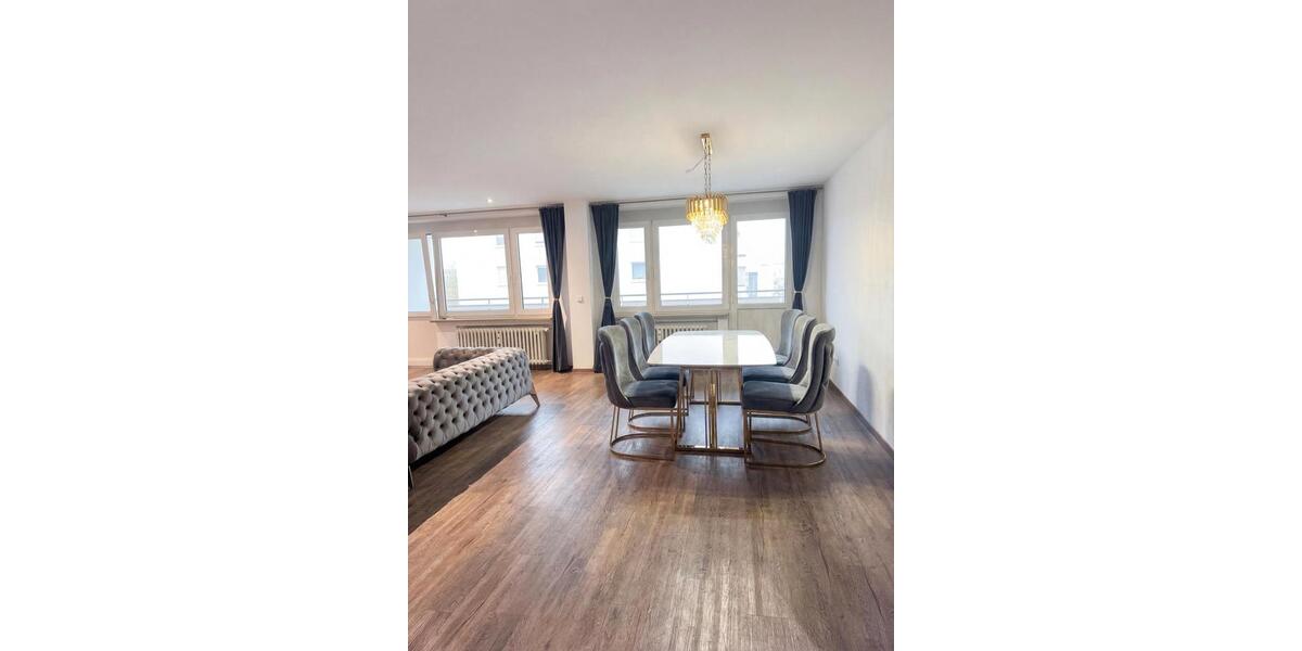 Etagenwohnung Würzburg - 5 Zimmer, 168 m&sup2;, 1.820&euro; | Angebot:26531530