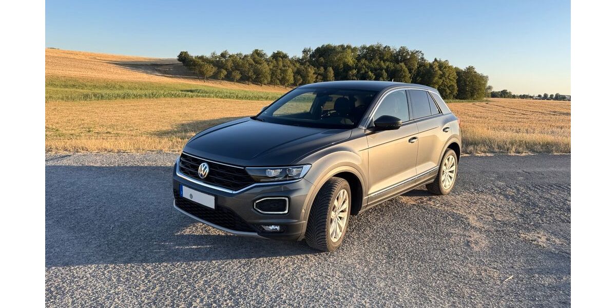 VW T-Roc 89.100 km 21.700 &euro; Markt Einersheim 97348