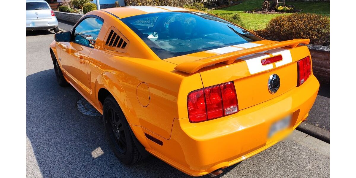 Ford Mustang 53.603 km 14.500 &euro; Waigolshausen 97534