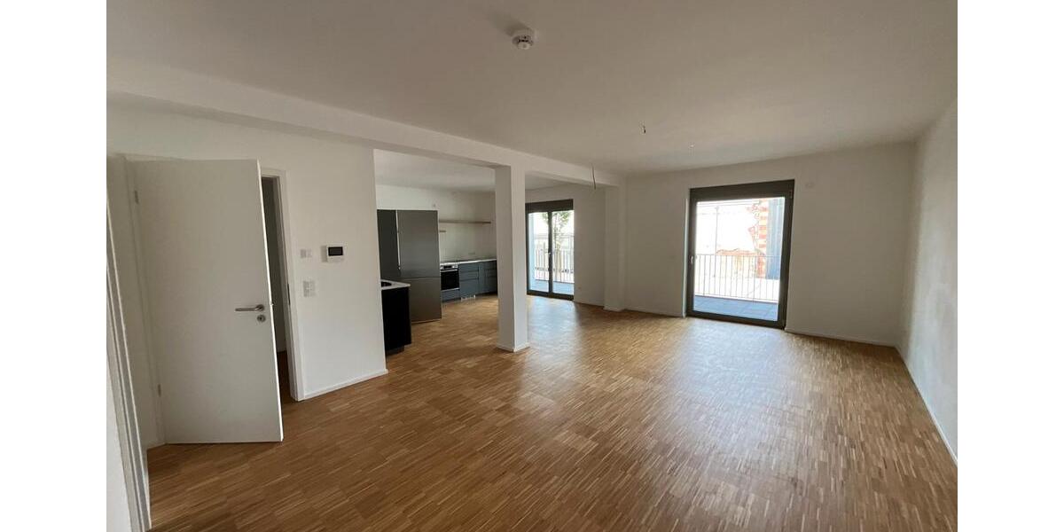 Hochparterre Würzburg Steinbachtal - 3 Zimmer, 122 m&sup2;, 1.587&euro; | Angebot:26068870