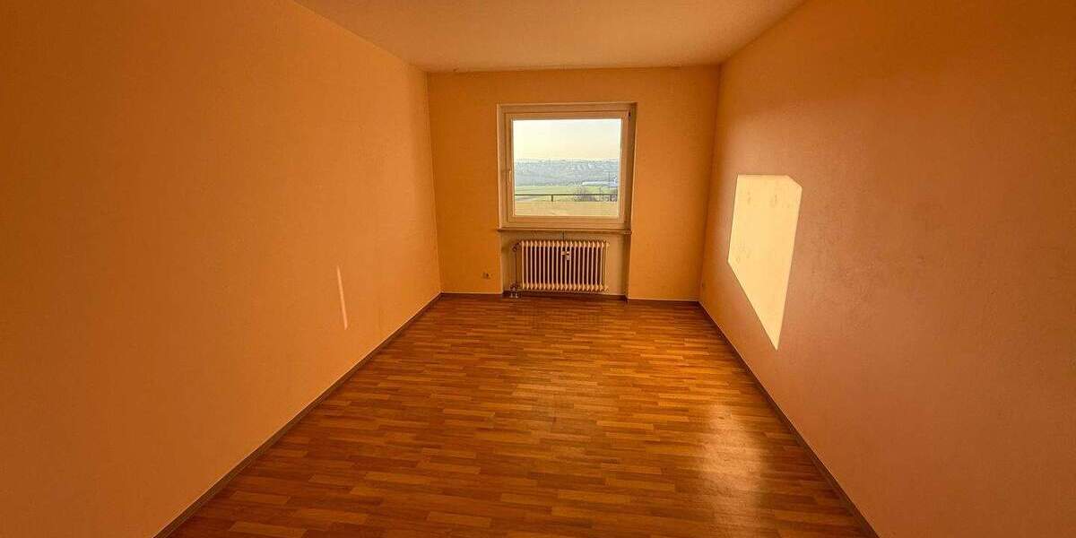 Etagenwohnung Rottendorf - 3 Zimmer, 96 m&sup2;, 940&euro; | Angebot:26362607