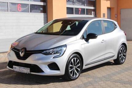 Renault Clio 12.585 km 17.490 € Werneck 97440