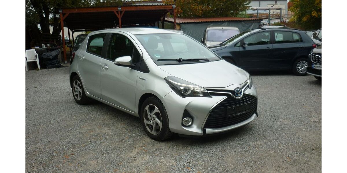 Toyota Yaris 37.000 km 12.500 € Estenfeld bei Würzburg 97230
