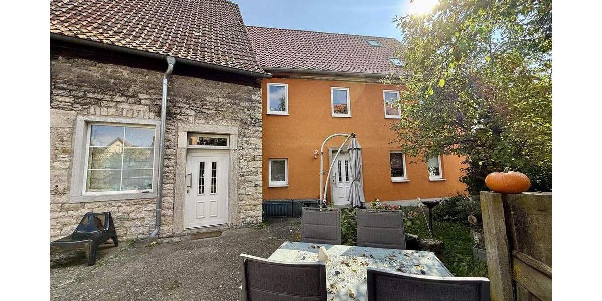 Einfamilienhaus Giebelstadt - 7 Zimmer, 170 m&sup2;, 495.000&euro; | Angebot:25682661