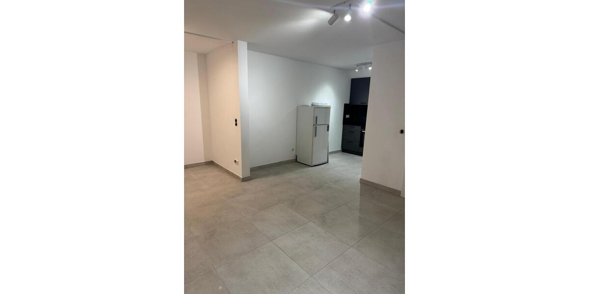 Etagenwohnung Würzburg Heuchelhof - 1 Zimmer, 35 m&sup2;, 650&euro; | Angebot:26578628