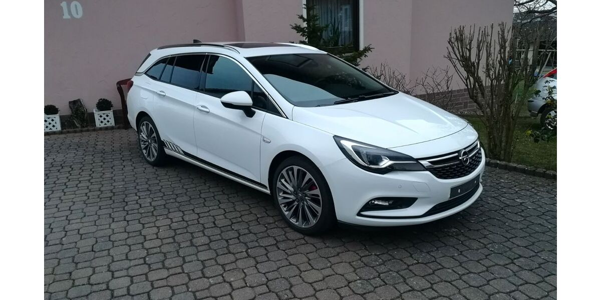 Opel Astra 89.000 km 13.390 € Roden 97849