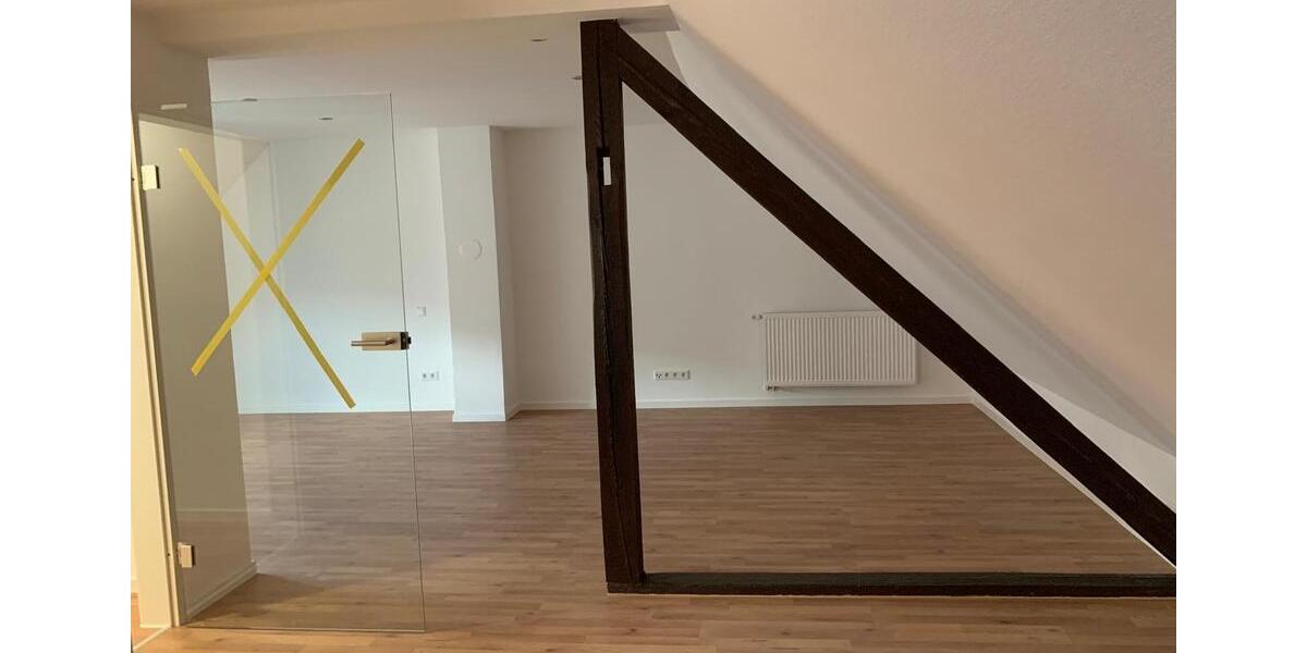 Dachgeschoßwohnung Eußenheim - 1 Zimmer, 38 m&sup2;, 390&euro; | Angebot:24748406