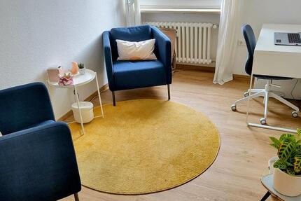 Praxisraum in Psychotherapie-Praxisgemeinschaft zu vermieten