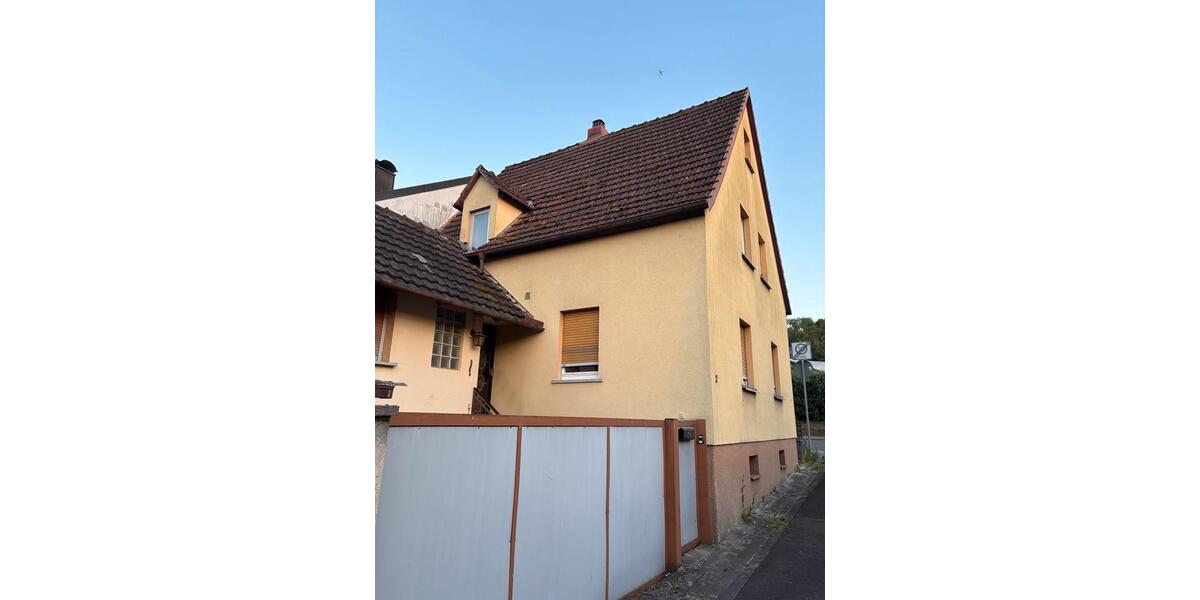 Einfamilienhaus Karlstadt - 5 Zimmer, 130 m&sup2;, 195.000&euro; | Angebot:26964749