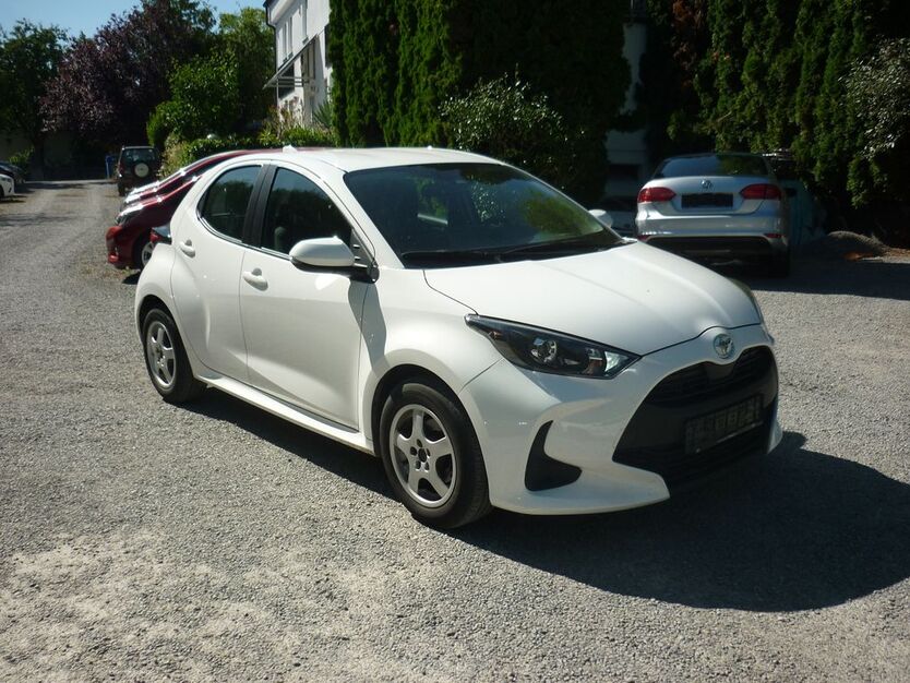 Toyota Yaris 38.667 km 14.500 € Estenfeld bei Würzburg 97230