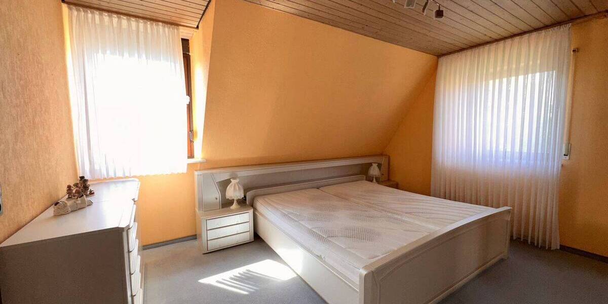 Einfamilienhaus Waldbüttelbrunn - 8 Zimmer, 189 m&sup2;, 509.000&euro; | Angebot:26824791