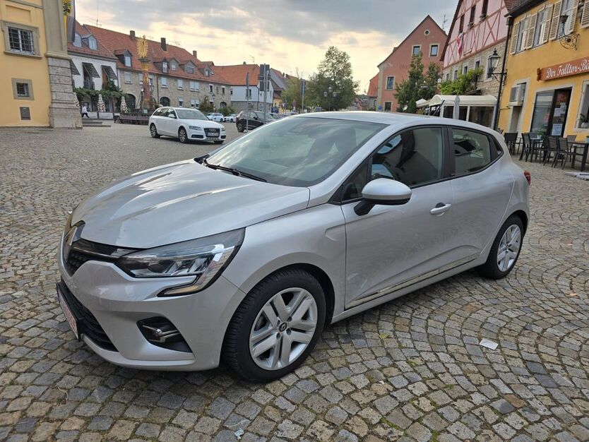 Renault Clio 38.000 km 14.500 € Randersacker 97236