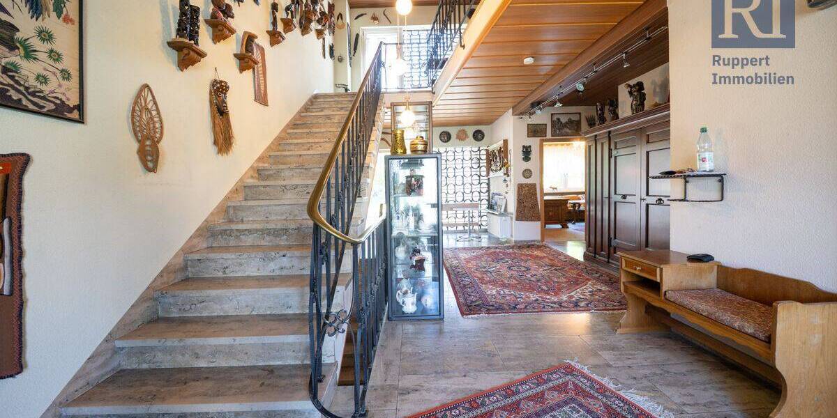 Einfamilienhaus Höchberg - 1 Zimmer, 309 m&sup2;, 620.000&euro; | Angebot:26796988