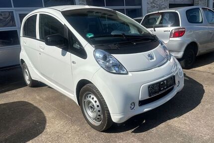 Peugeot iOn