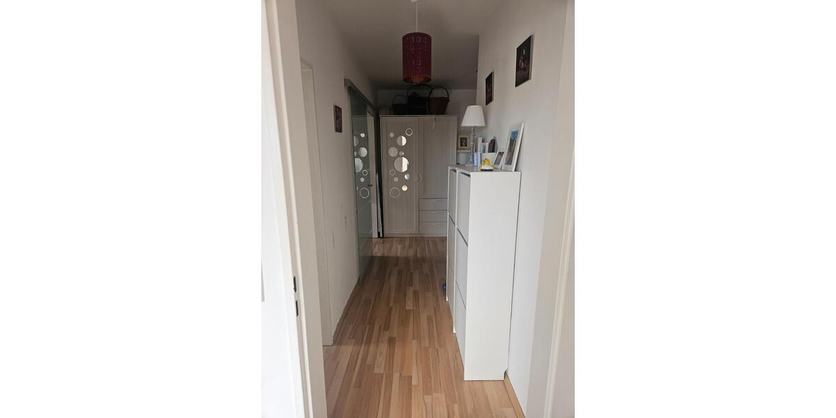 Etagenwohnung Waldbüttelbrunn - 2 Zimmer, 65 m&sup2;, 210.000&euro; | Angebot:26566899