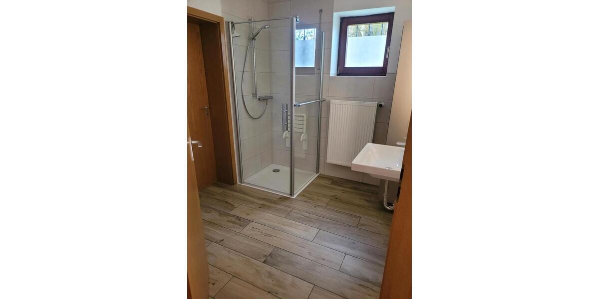 Erdgeschoßwohnung Veitshöchheim - 2 Zimmer, 60 m&sup2;, 700&euro; | Angebot:26586616