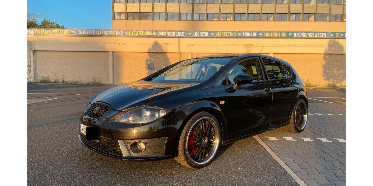 Seat Leon 92.500 km 11.780 € Rimpar 97222