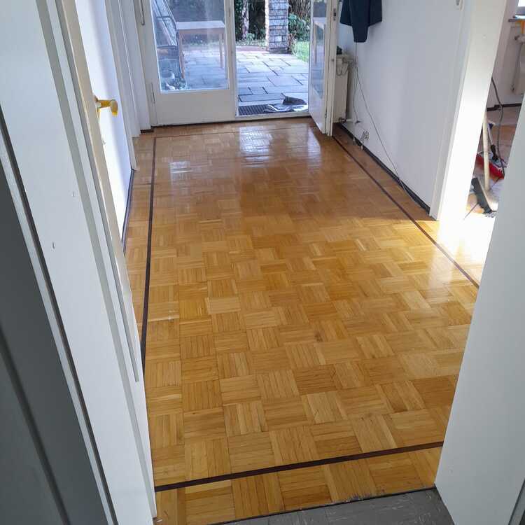 Freistehender Bungalow in ausgezeichneter Wohnlage mit großem, begrünten Garten 4 zimmer