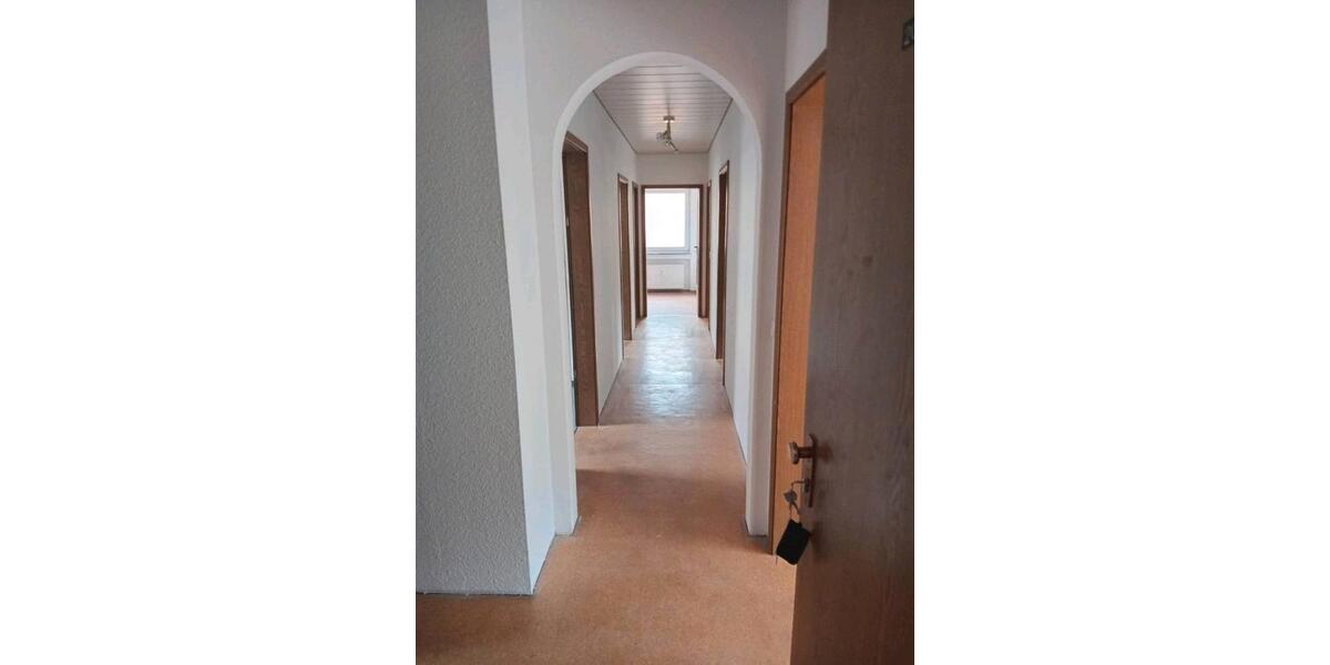 Erdgeschoßwohnung Würzburg Lengfeld - 4 Zimmer, 102 m&sup2;, 1.500&euro; | Angebot:26681363