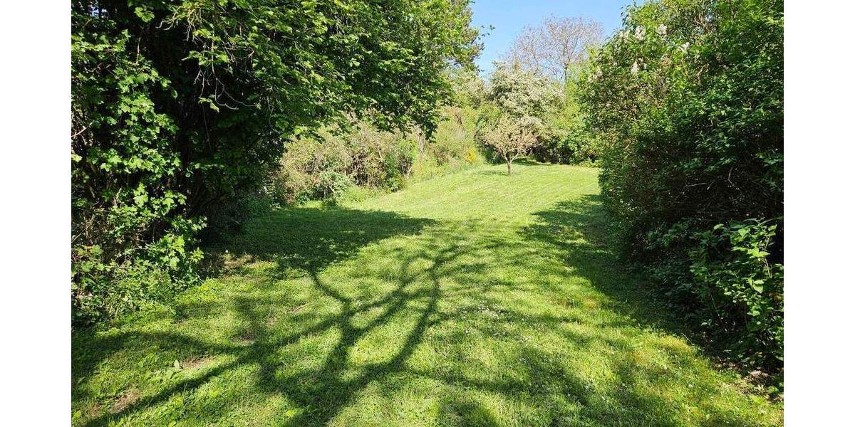 Einfamilienhaus Ochsenfurt - 8 Zimmer, 196 m&sup2;, 698.000&euro; | Angebot:25698650