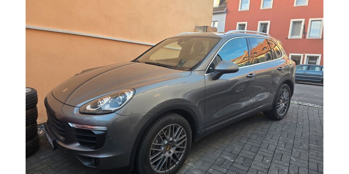 Porsche Cayenne 160.000 km 28.500 &euro; Randersacker 97236