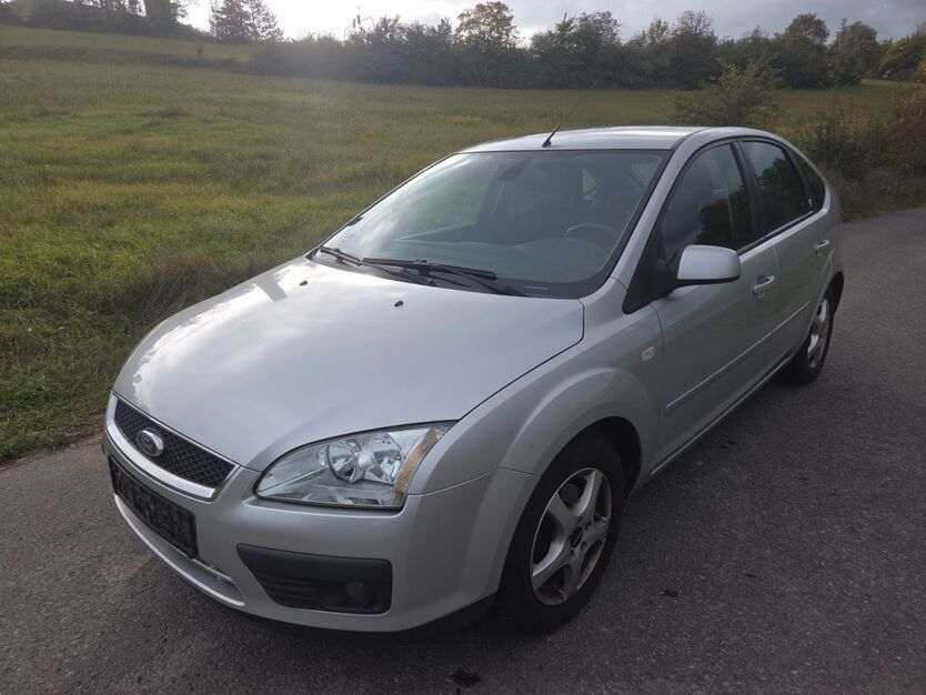 Ford Focus 170.000 km 2.490 € Tauberbischofsheim 97941