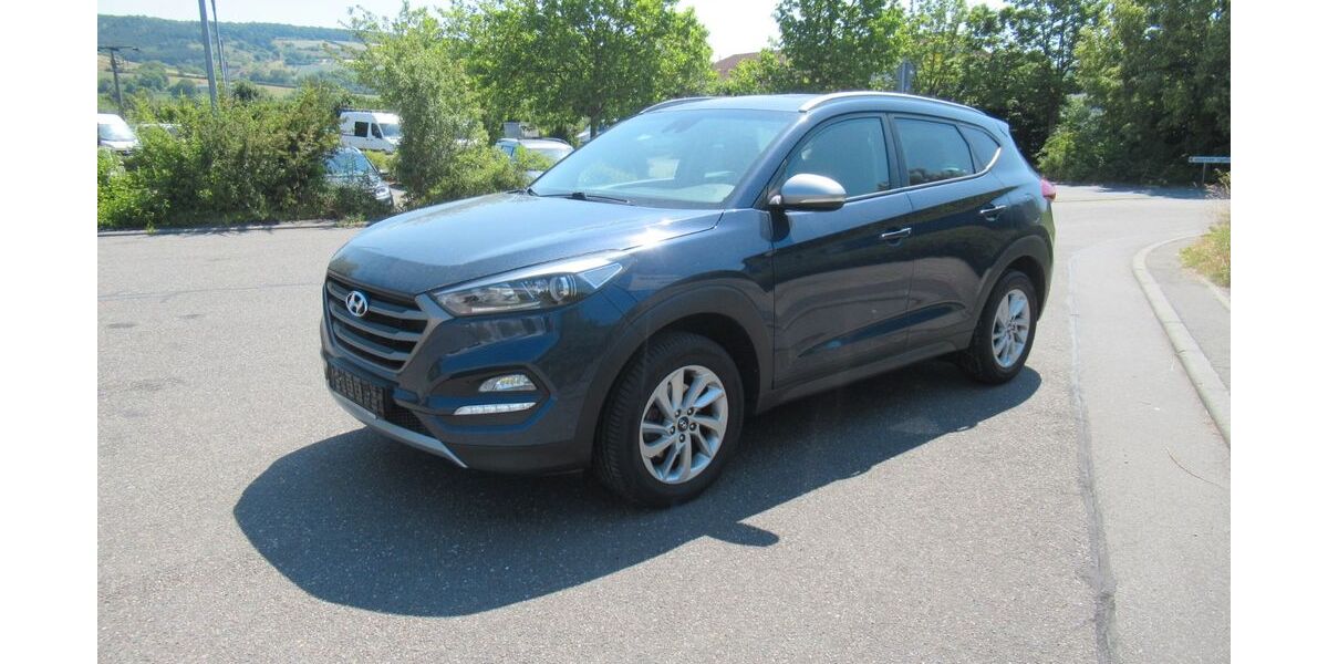 Hyundai TUCSON 83.000 km 13.500 &euro; Tauberbischofsheim 97941