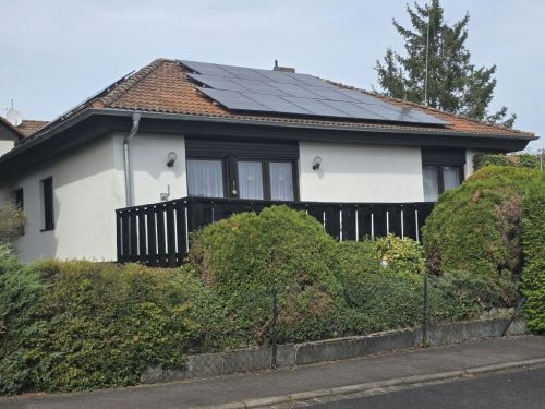 Einfamlienhaus mit Garten in 97262 HausenWürzburg (ID 10727) - Einfamilienhaus Hausen b. Würzburg Hausen b. Würzburg | Angebot:27330951