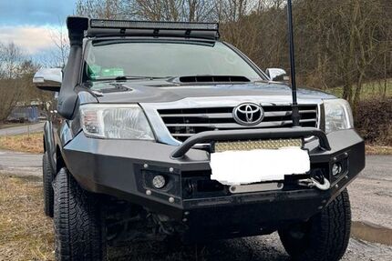 Toyota Hilux 83.000 km 39.900 &euro; Tauberbischofsheim 97941