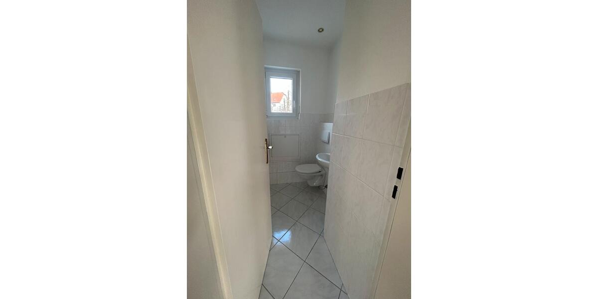 Etagenwohnung Kleinrinderfeld - 2.5 Zimmer, 100 m&sup2;, 860&euro; | Angebot:26341946
