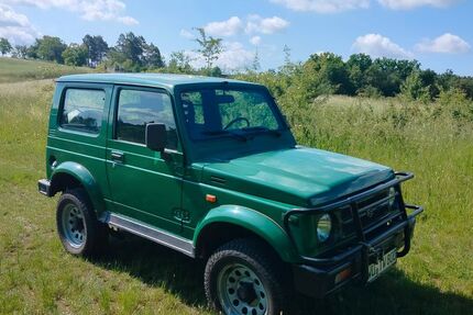 Suzuki SJ Samurai 85.000 km 9.500 &euro; Waldbüttelbrunn 97297