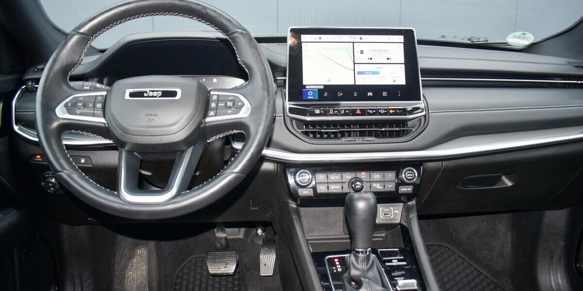 Jeep Compass PHEV S 1.3l A/T 4xe 71.100 km 24.490 &euro; Höchberg-Würzburg 97204