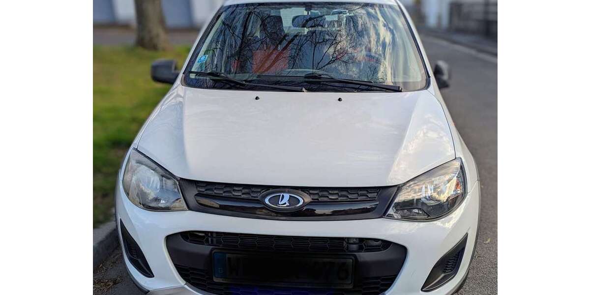 Lada Kalina 57.512 km 4.500 &euro; Würzburg 97078