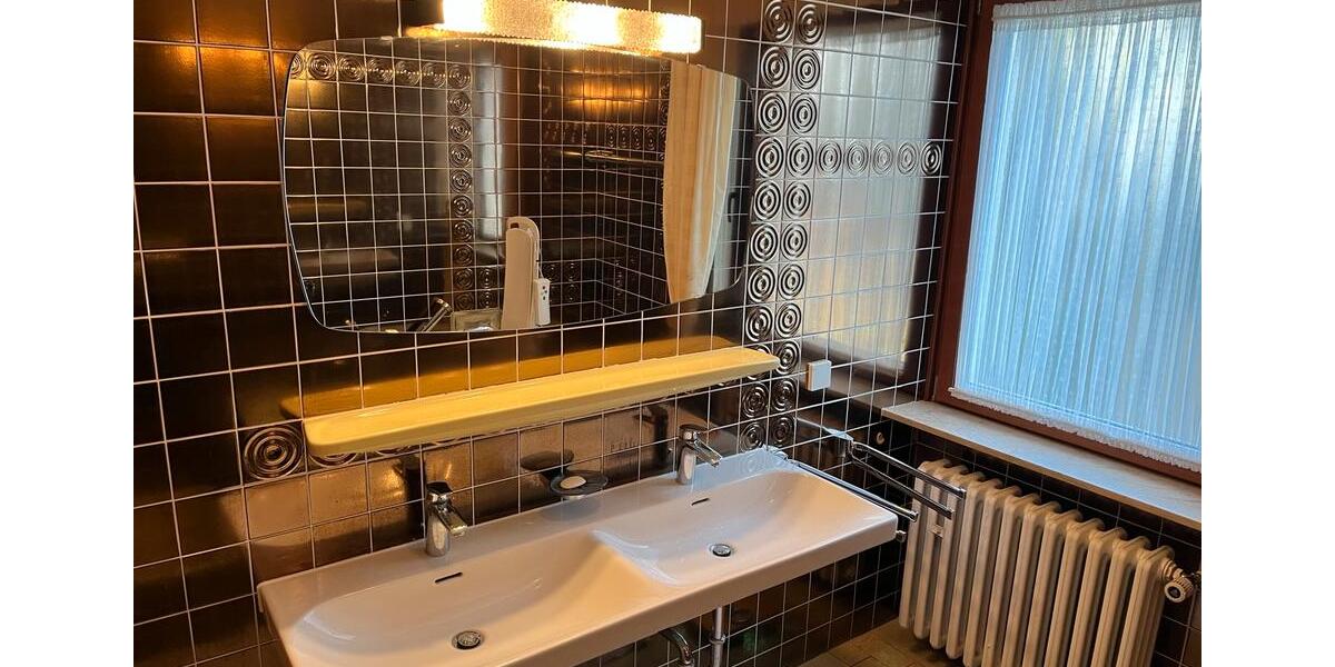 Mehrfamilienhaus, Wohnhaus Altertheim - 495.000&euro; | Angebot:26224317