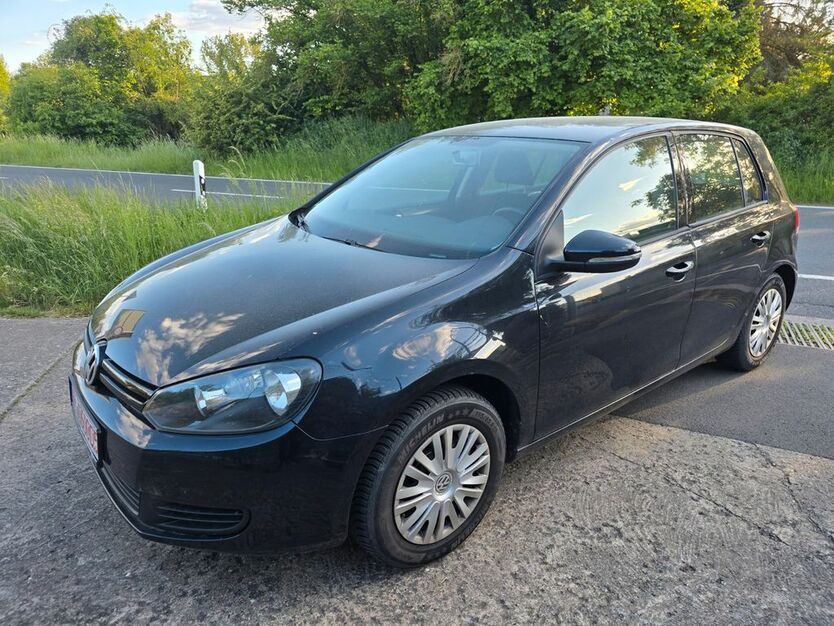 VW Golf 215.000 km 3.100 € Randersacker 97236