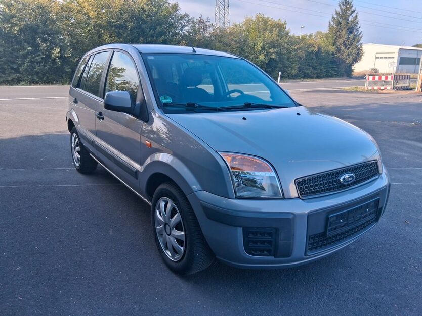 Ford Fusion 69.000 km 5.099 € Uettingen 97292