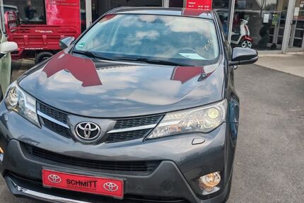 Toyota RAV 4 75.500 km 14.980 &euro; Sommerach 97334