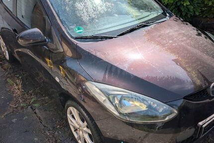 Mazda 2 120.000 km 1.500 &euro; Margetshöchheim 97276