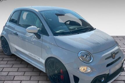 Abarth 695 22.000 km 28.990 &euro; Giebelstadt 97232