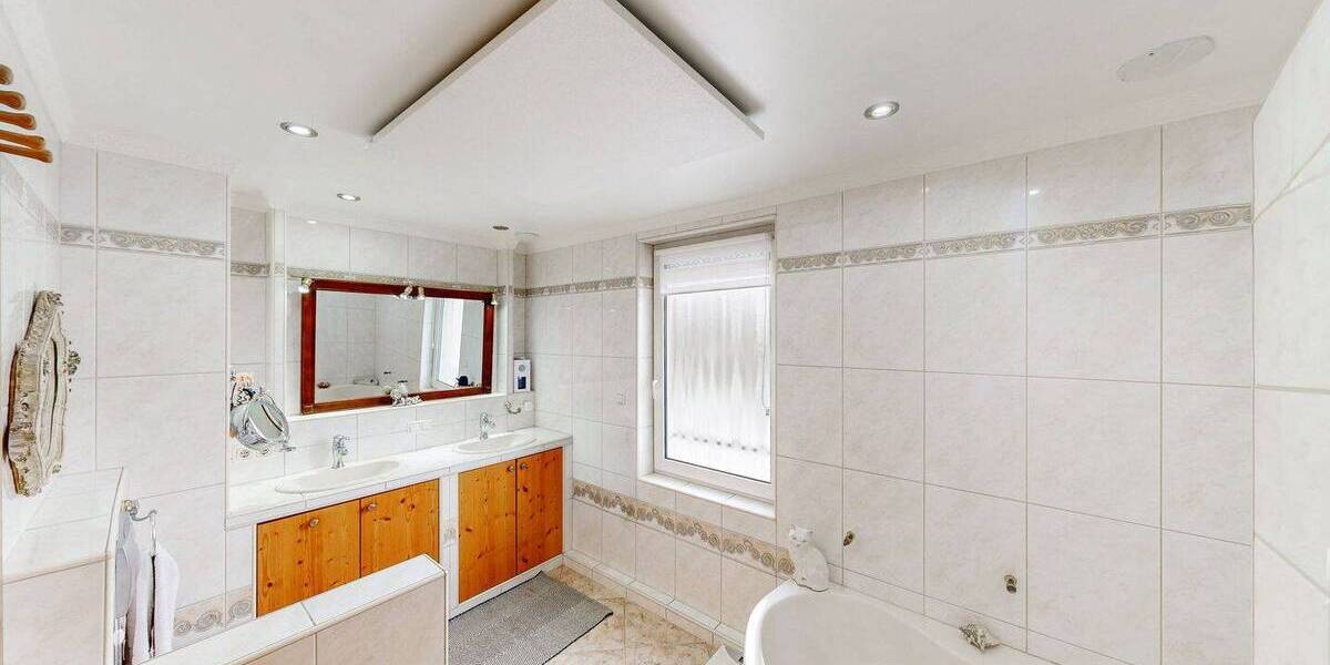 Reihenendhaus Würzburg Rottenbauer - 5 Zimmer, 150 m&sup2;, 445.000&euro; | Angebot:26500627