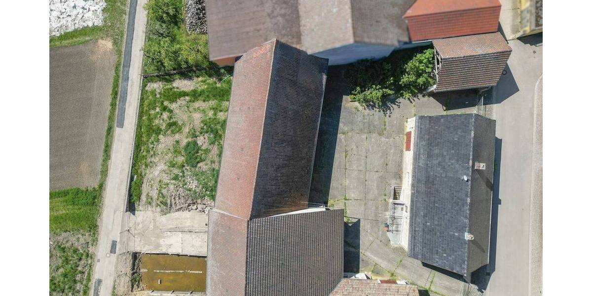Bauernhaus, Landhaus Gaukönigshofen Rittershausen - 1 Zimmer, 280 m&sup2;, 295.000&euro; | Angebot:26892871