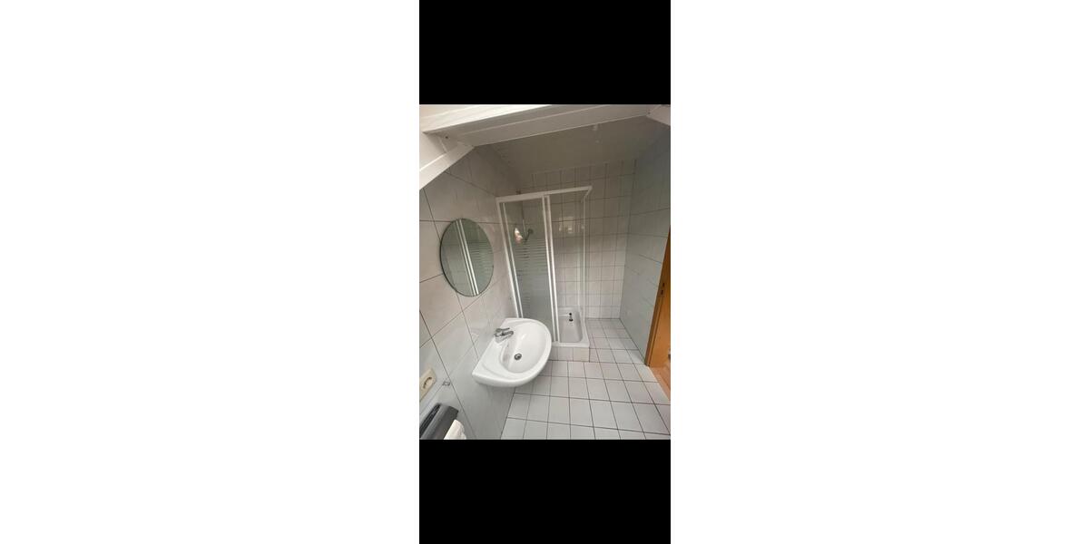 Dachgeschoßwohnung Tauberbischofsheim - 2 Zimmer, 60 m&sup2;, 400&euro; | Angebot:26224737