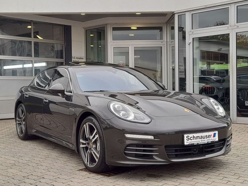 Porsche Panamera 83.200 km 51.890 € Tauberbischofsheim 97941